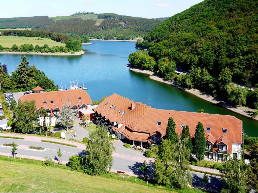 Goebel'S Seehotel Diemelsee Exterior foto
