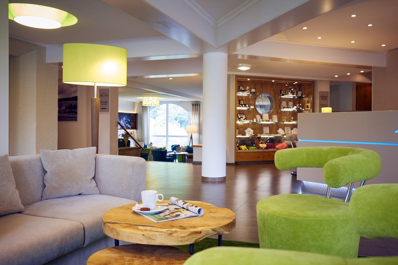 Goebel'S Seehotel Diemelsee Exterior foto